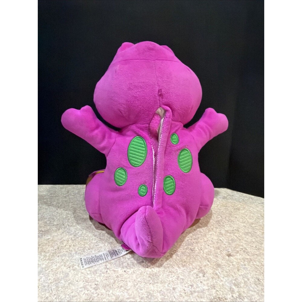 Fisher-Price Barney's World Heart Glow Plush Toy W/ 40+ Songs, Sounds & Phrases - Picture 5 of 6